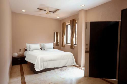 6 Bhk Villa
