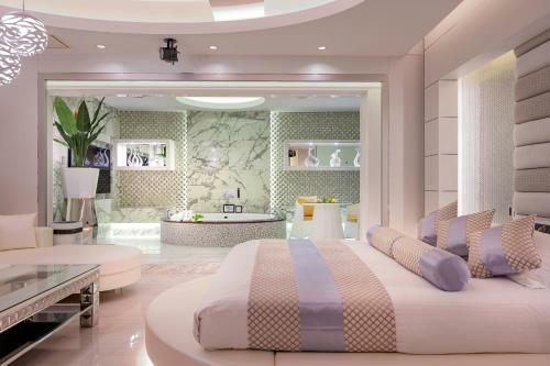 Hotel Dior7???
