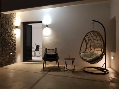 Hotel Mylithos Suites
