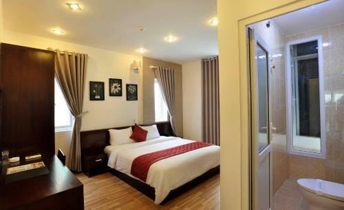 The Carnation Hotel