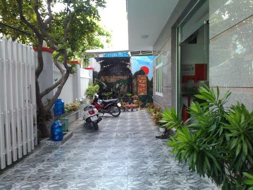 Dong Hai Hotel