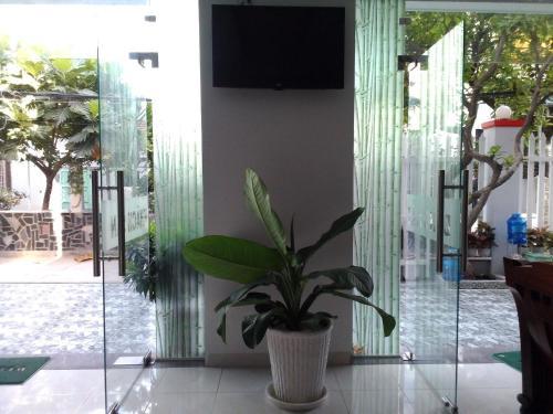 Dong Hai Hotel