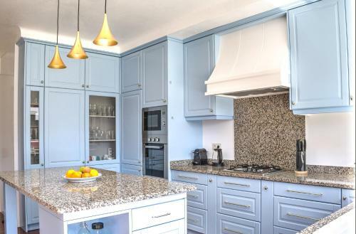 Villa Pitanga House In Vilamoura With Swimming Pool
