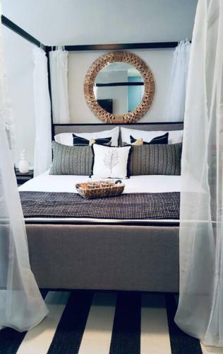Apartamento Tropical Oasis By The Beach And Shops, With Pool