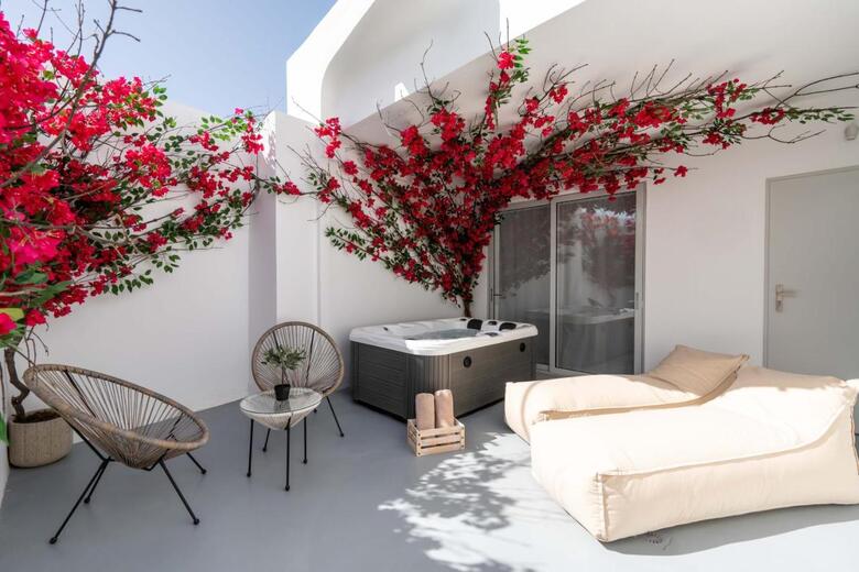 Hotel Cycladic Suites