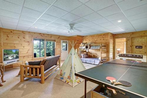 Rock Creek Lodge - 3rd Night Free In August 2022