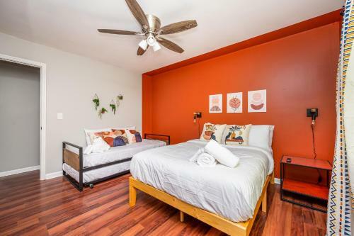 New 2b2b Entire Townhouse Place Cozy And Quiet