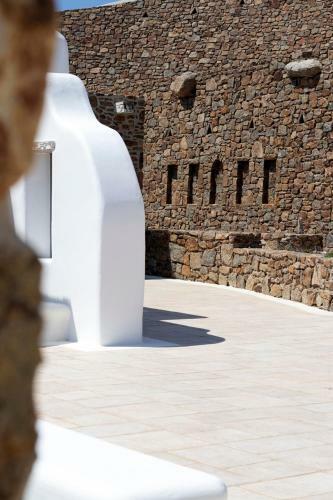 Mykonian Icon Villa