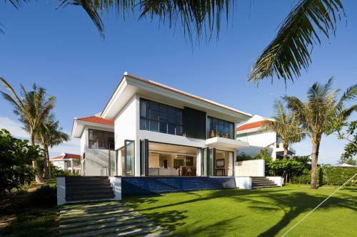 The Ocean Villas