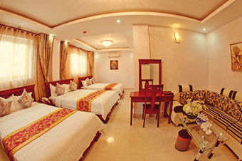 Romeliess Hotel