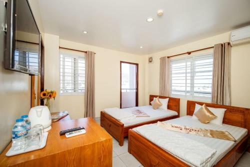 Amis Hotel