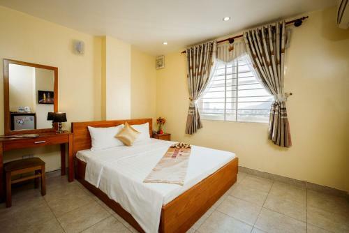 Amis Hotel