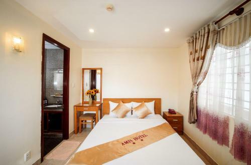 Amis Hotel