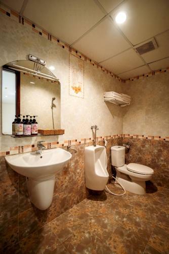 Amis Hotel