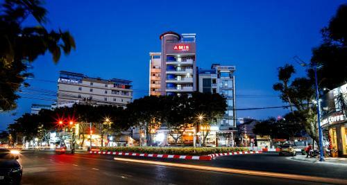 Amis Hotel