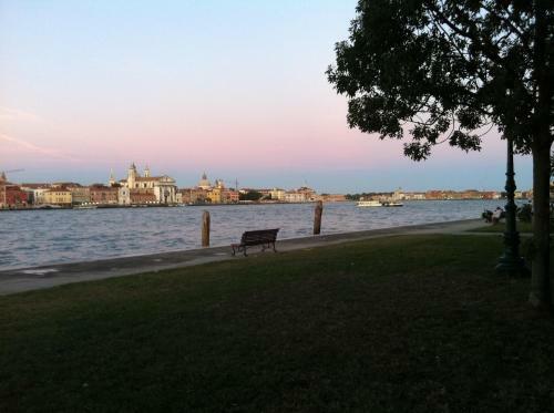 Bed & Breakfast Venice Home