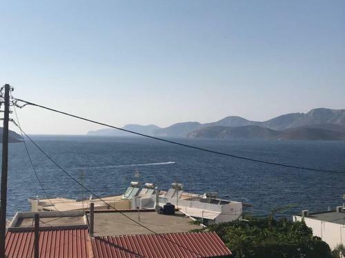 Apartamento Poets Apertment In Armeos Masouri