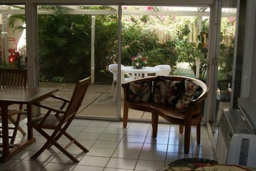 Home & Garden Near Kailua Beach