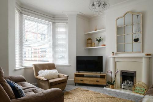 Modern, Light And Airy Townhouse In Llandudno, West Shore