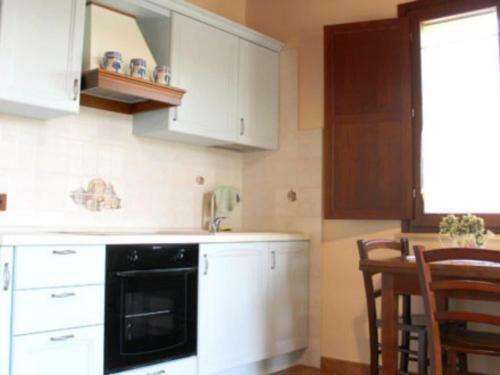 Majestic Holiday Home In Mergo With Private Pool