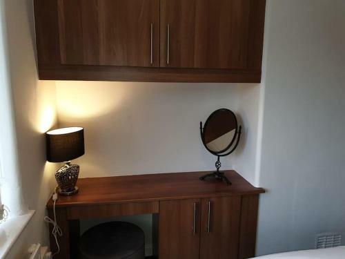 Cheerful 3 Bedroom House With Spacious Garden