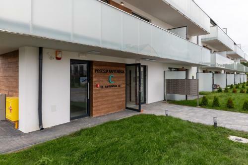 Posesja Kapita?ska Apartments Grzybowo By Renters
