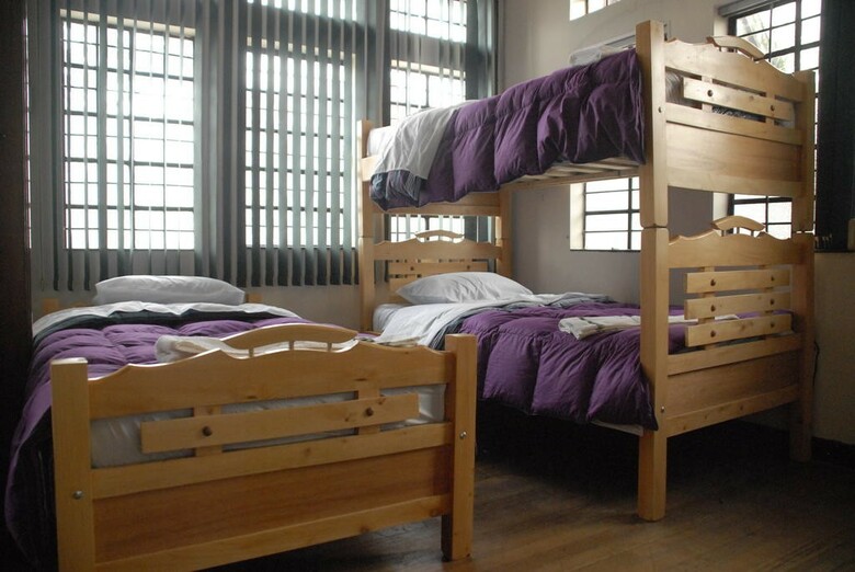 Hostal Hostel Casa 32 Dc