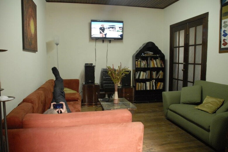 Hostal Hostel Casa 32 Dc