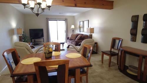 Pointe Royale 28-4 By Dreams2reality Vacations-includes Free Attraction Tickets Daily!