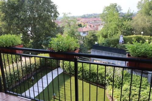 Salionze Apartment?8min To Peschiera?