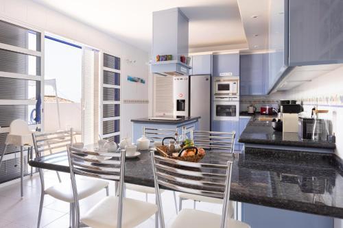 Home2book Stunning House San Andr�s, Private Pool