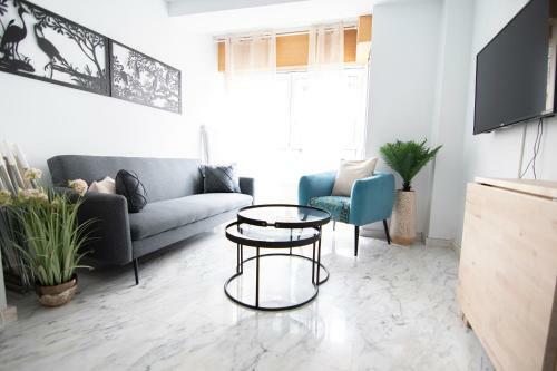 Bright Entire Apartment