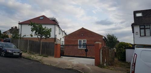 Residential Quarters, The Bungalow - Shooters Hill
