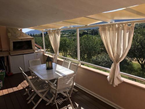 Apartamento Accogliente Trivano Con Affaccio Sul Verde