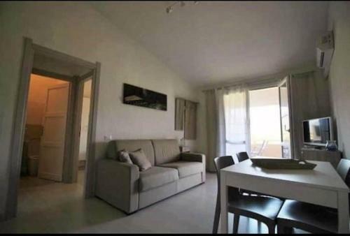 Apartamento Accogliente Trivano Con Affaccio Sul Verde
