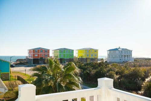 A Pawsitive Attitude By Oak Island Accommodations