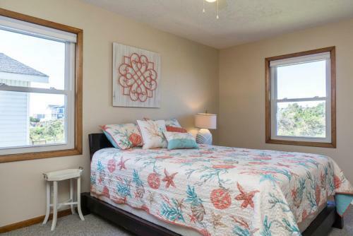 Out Of The Blue By Oak Island Accommodations