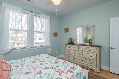 The Sassy Seahorse By Oak Island Accommodations