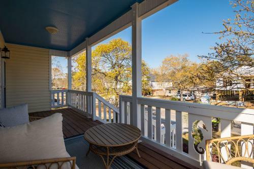 The Sassy Seahorse By Oak Island Accommodations