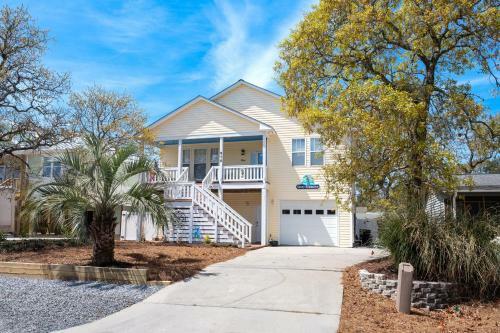 The Sassy Seahorse By Oak Island Accommodations