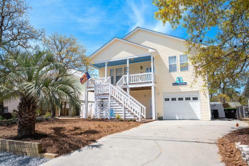The Sassy Seahorse By Oak Island Accommodations