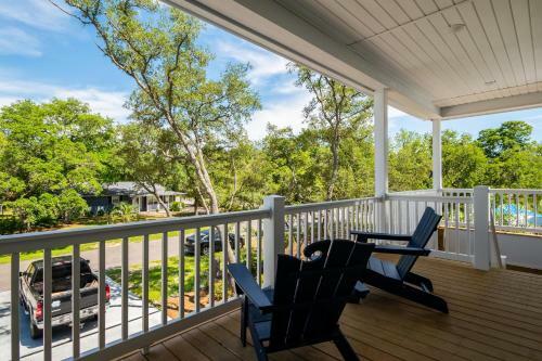 Suga Shack By Oak Island Accommodations