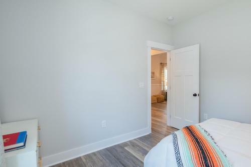 Suga Shack By Oak Island Accommodations