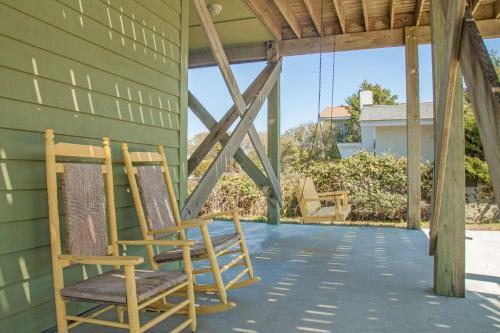 Southern Horizons By Oak Island Accommodations