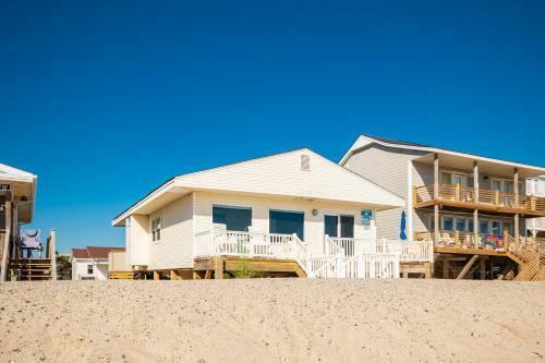 Lisa Lu By Oak Island Accommodations