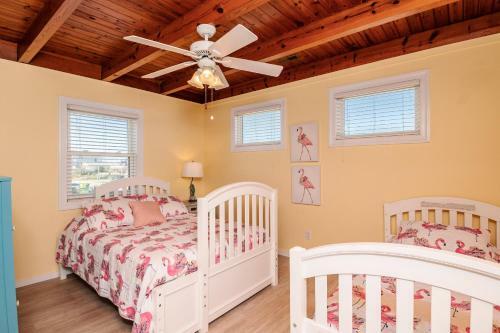 Lisa Lu By Oak Island Accommodations