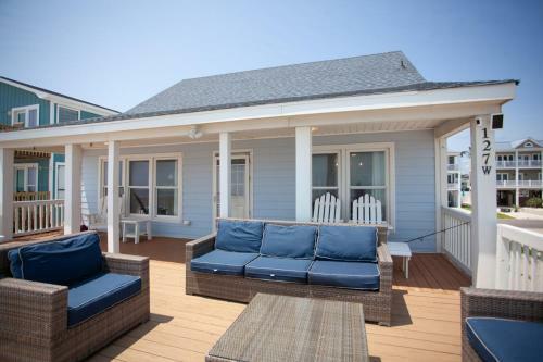 Summer Sands By Oak Island Accommodations