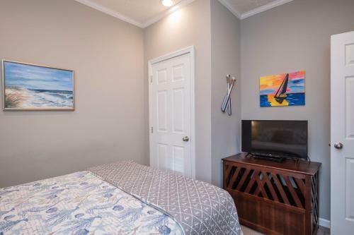 Lighthouse Lodge By Oak Island Accommodations