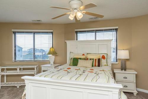 Island Tower By Oak Island Accommodations