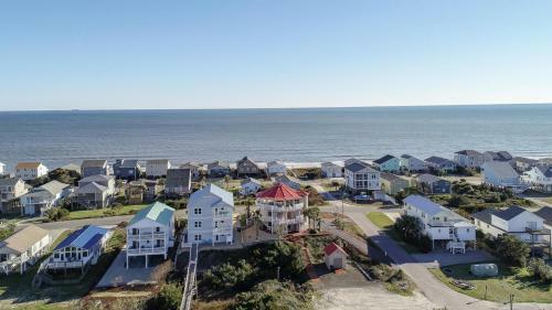 Island Tower By Oak Island Accommodations